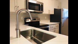 One bedroom Hunter floor plan- Ground level fully renovated in gray color palette!