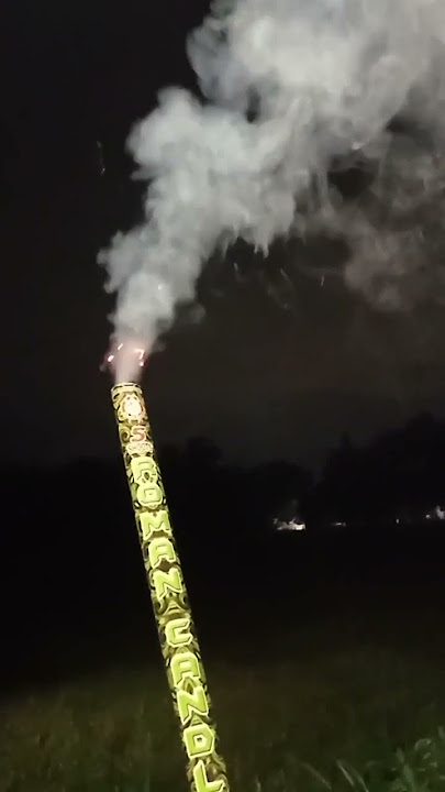 Nyumet mercon Roman candle, bikin bocah takut // fireworks