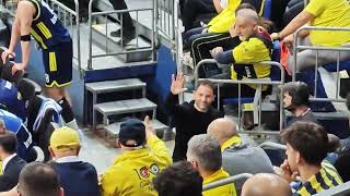 Her Maç 3 Periyot Izleyip Giden Başkan Saran Gibi, Tedescoda Takım Öne Geçince Salondan Ayrılır