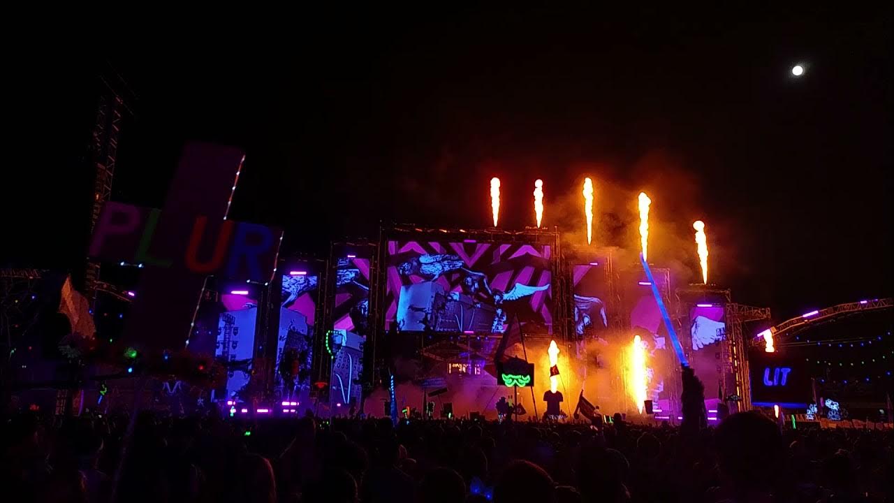 GAIA - Universal Nation (Ørjan Nilsen Remix) Live@ EDCLV 2016 Day 3 Dreamstate pres. circuitGrounds GAIA - Universal Nation (Ørjan Nilsen Remix) Live@ EDCLV 2016 Day 3 Dreamstate pres. circuitGrounds