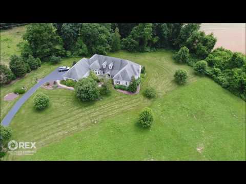 2635 Twin Ln, York, PA home video tour