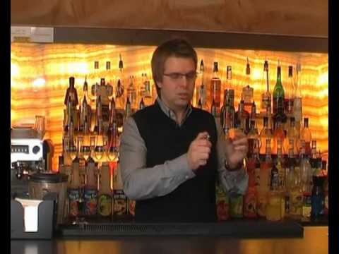 Videó: Az új Must-have Koktélkönyv: Spirit, Mixer, Glass & Garnish - The Manual