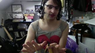 Keeping your knitting "flick" and span! Response to Very Pink Knit's "Knitting Help - Flicking  Q&A"