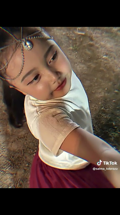 Download lagu ini ya yang tanya muka selma gimana #rozz #selma#tobroz