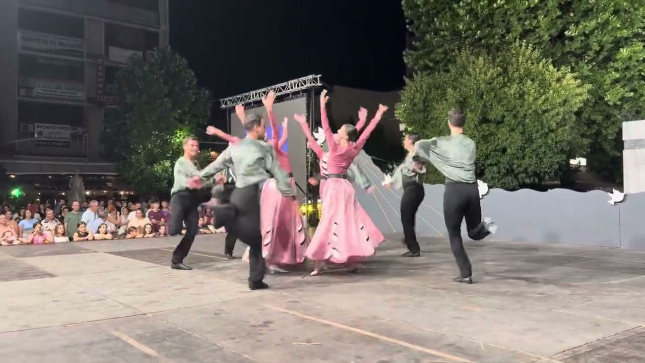 ΜΟΛΔΑΒΙΑ Ansamblul Struguraș Republica