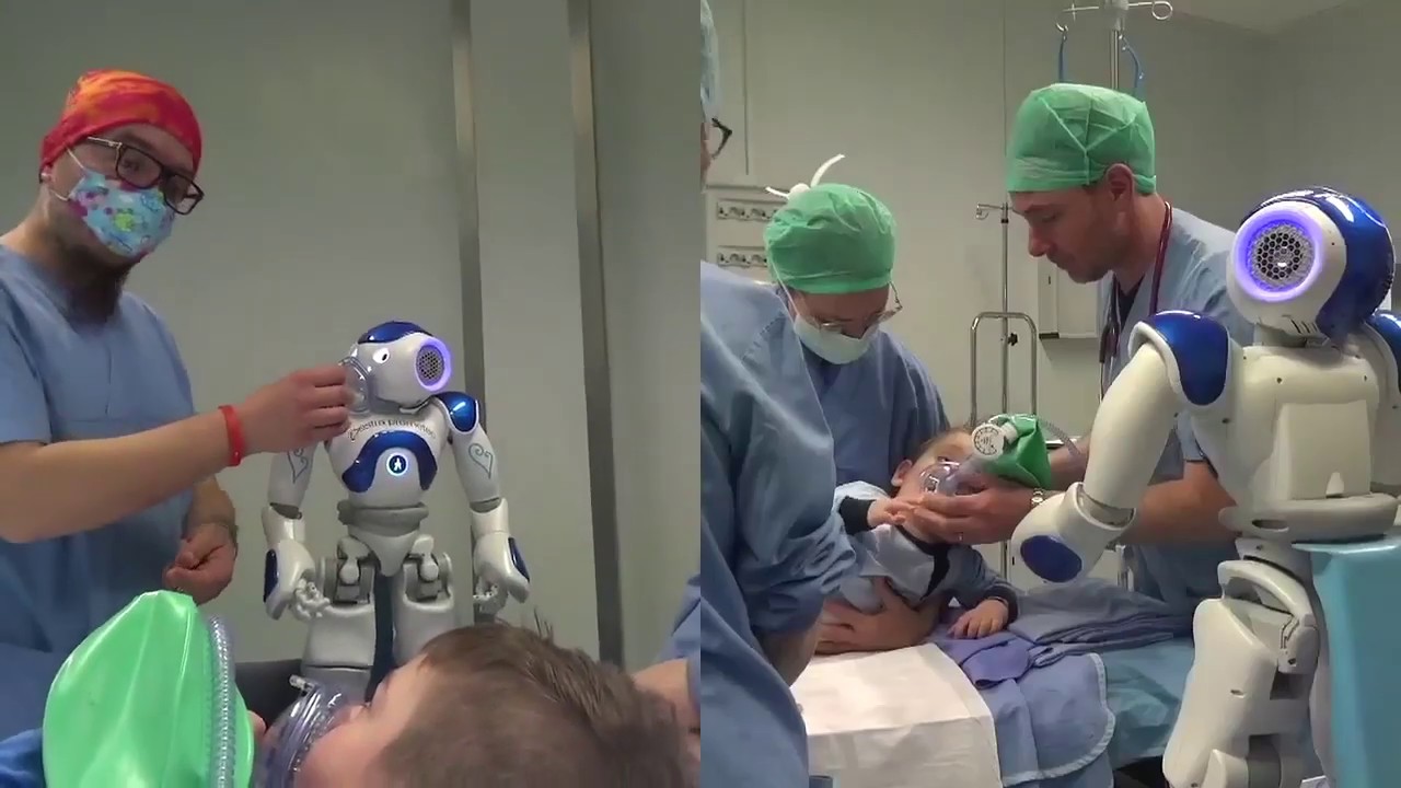 ESTRABOT IN SALA OPERATORIA