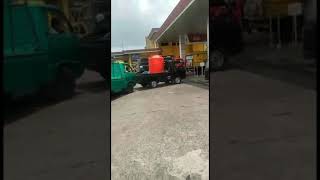 Antrinya Puanjang Kaya Ular Sanca