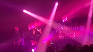 Garbage Cherry Lips (Go Baby Go)