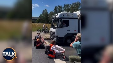 Furious Lorry Driver Tries To RUN OVER Climate Protesters