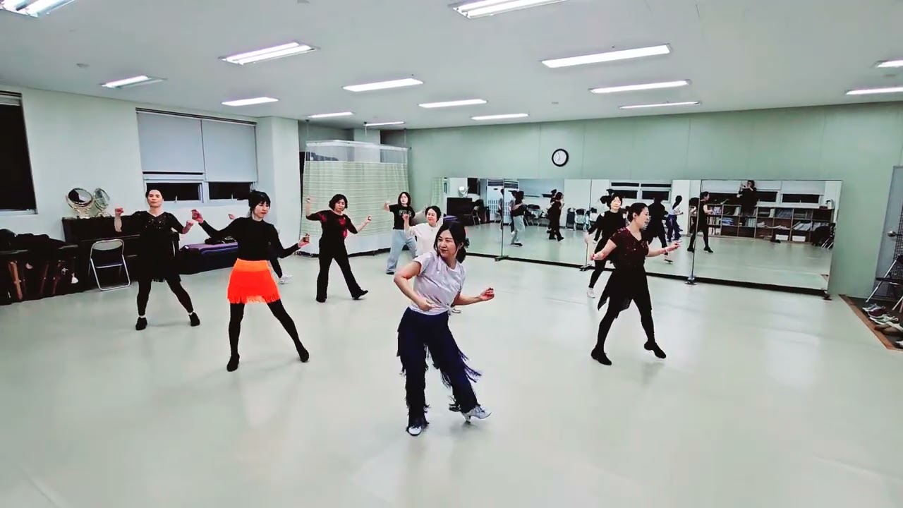 Stomp 2,3,4 linedance#라인댄스퀸 #오정현 #광주라인댄스 #취미반 #강사반 #첨단#겨자씨문화센터