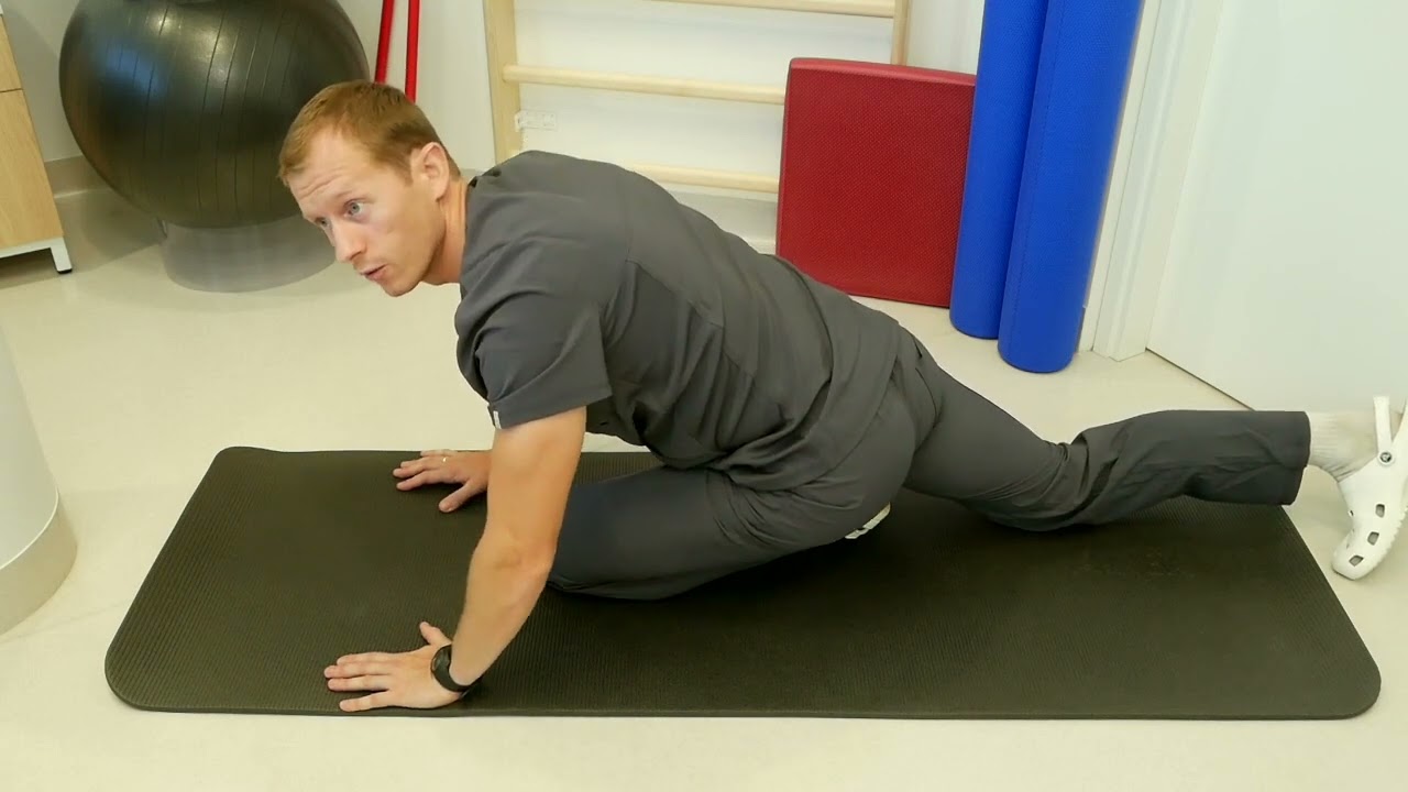 8  Kojų raumenų tempimas