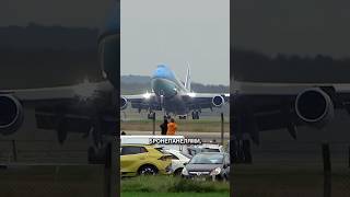 Самый защищенный самолет в мире 😱