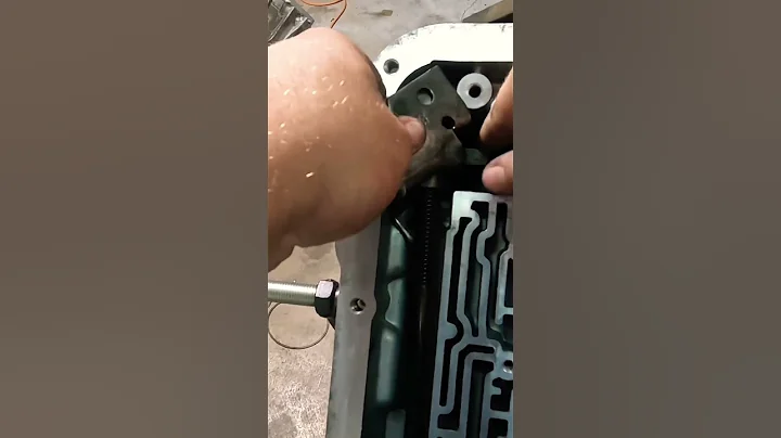 If I did this wrong there will be no parking break 😬       #transmissionrebuild #4l60e