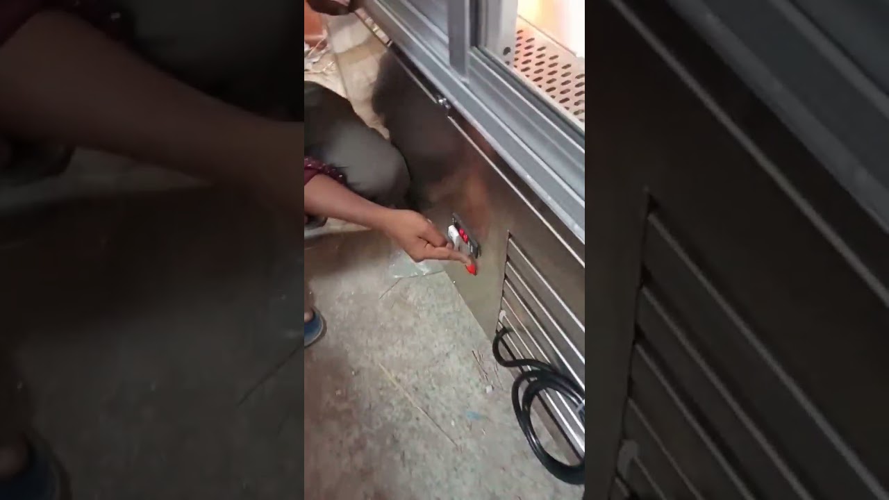 cold display counter