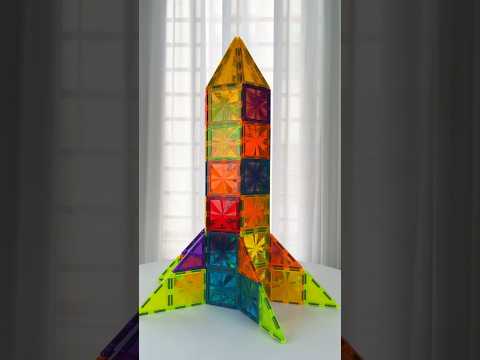 Magnetic tiles build