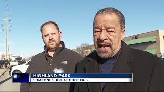 Two shot on DDOT bus in Highland Park, police say