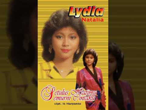 Bunga Flamboyan (Wedhasmara) - Lidya Natalia