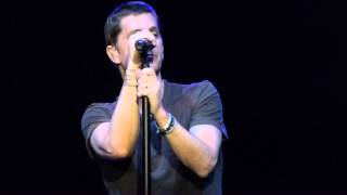 Rob Thomas - "No One Is To Blame" (Acoustic - Howard Jones cover) @ Paramount Theater 5-5-2014