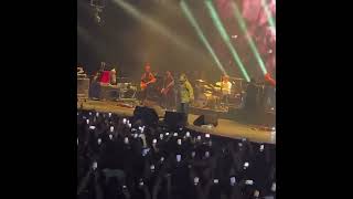 Liam Gallagher performing ‘Live Forever’ in Santiago, Chile (08/11/2022)
