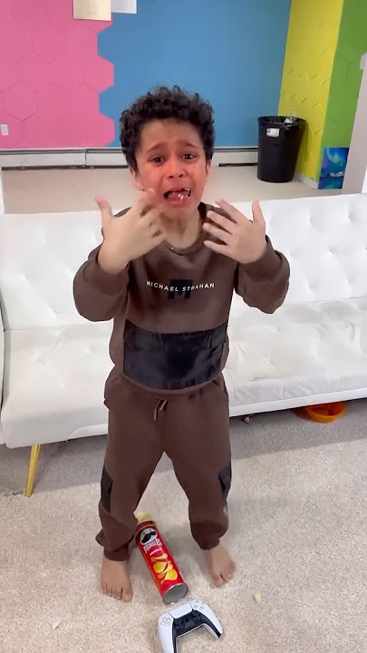 SPICY CHIPS PRANK ON BROTHER 😂 #shorts