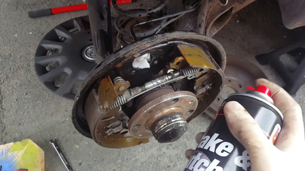 Corsa D How To Change A Wheel Cylinder Video