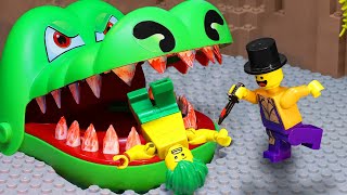 Felling Into The GIANT CROCODILE'S JAWS | LEGO Robbery