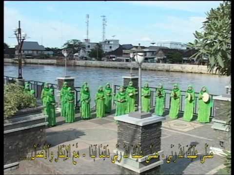 Raudhatus Shofa, Ya Badrotim.mp4