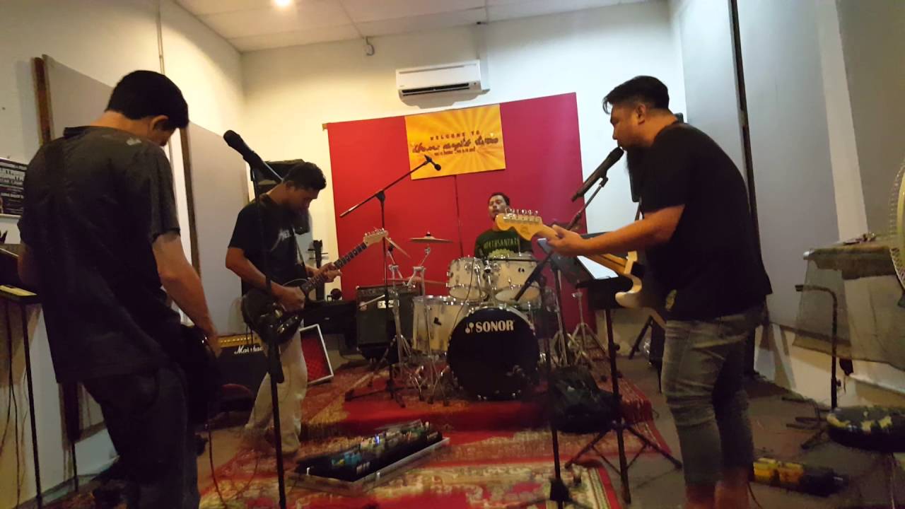 Swee Lee! I want to see The Foo Fighters Live in Singapore