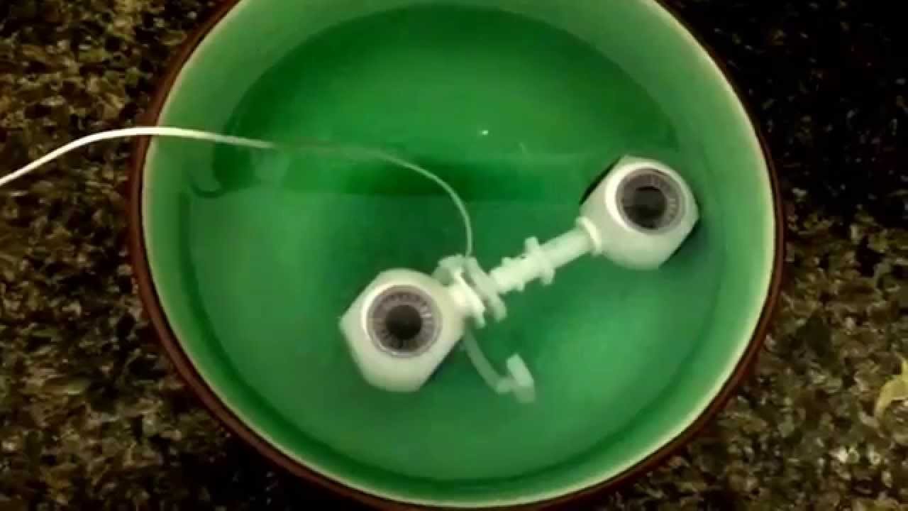 Customizing my Blythe Part 5: Removing Eye Chips