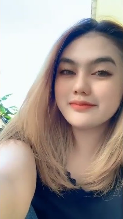 LIDAH NYA NAKAL