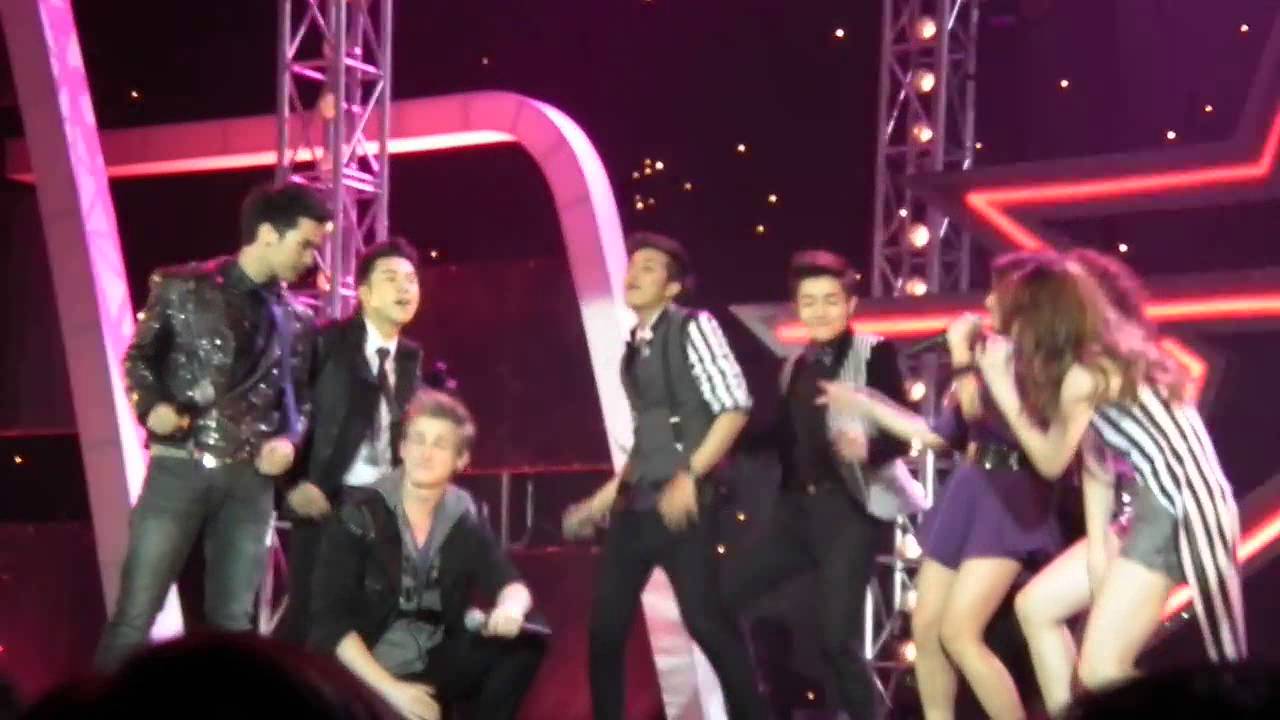 ตั้ม-เชอรีน@อย่ามองตรงนั้นSCB15.06.2013