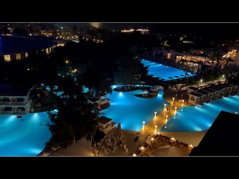 Hotel Titanic Deluxe Lara Turcja widok z balkon titanic turkey views pool night travel love