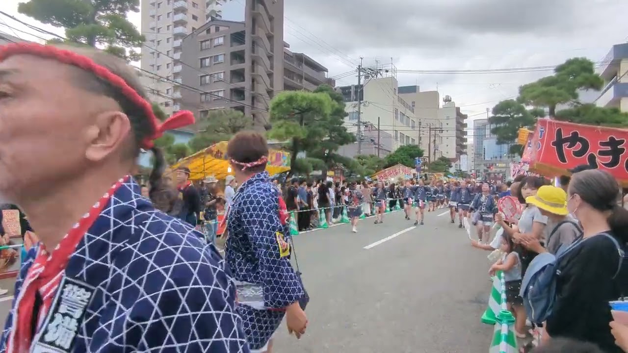 秋祭り2 東近江市】11月2日と3日は東近江秋まつり！ 市役所前での午前7時から