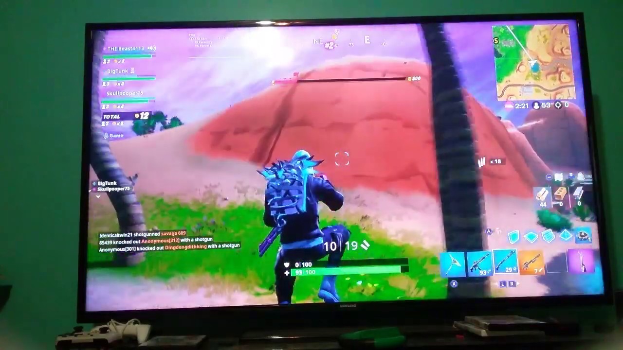 where to find the memorial cubes in the desert and the lake