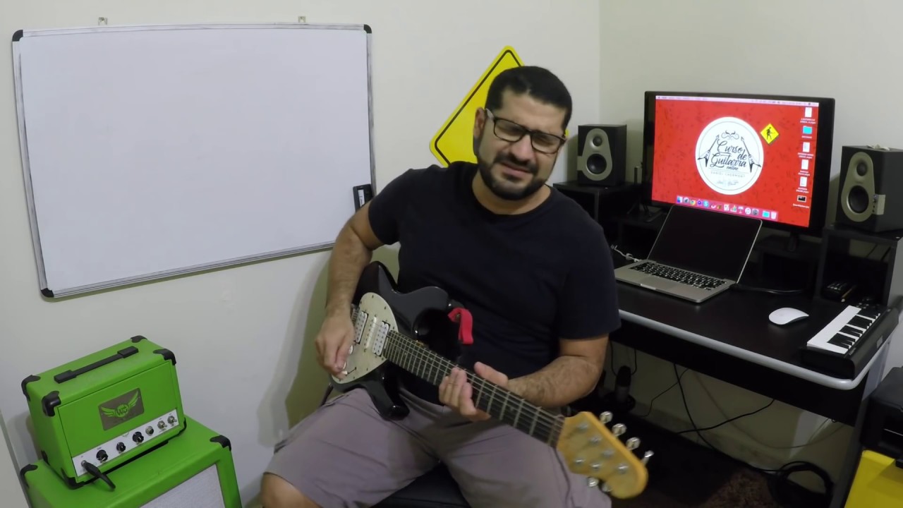 GUITARRISTA DE IGREJA - AULA DE GUITARRA