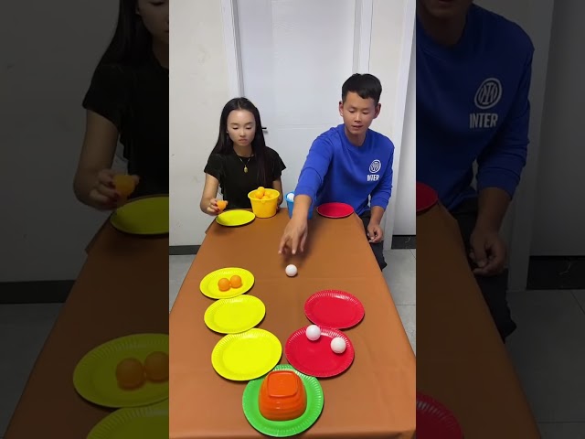 Family Balloon Stomp Challenge #Funny #Comedy #Fun #FunnyShorts #FunnyFails #FunnyGames