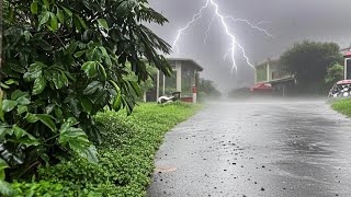 Heavy rain thunderstorms in Indonesian Village life||for sleeping and relaxing