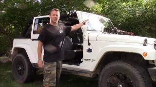 Removing a Jeep Wrangler Unlimited Hardtop: Alone.