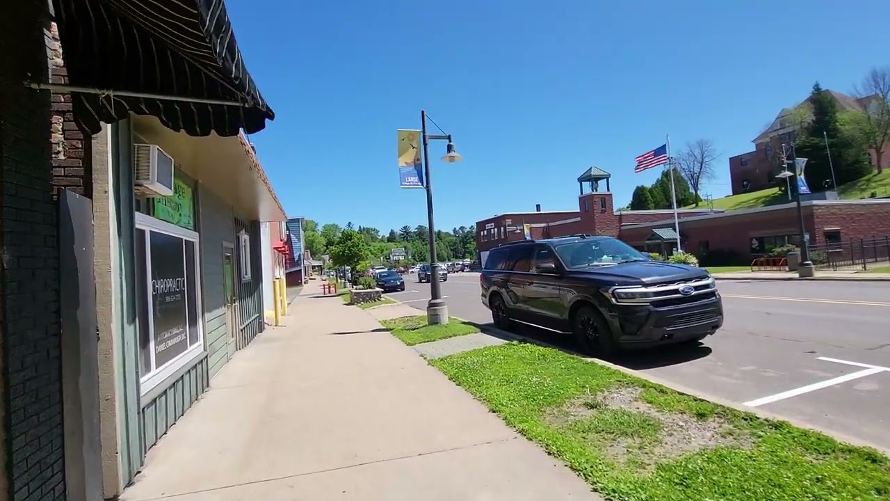 Прогулка по центру города Л'Анс, штат Мичиган, Верхний полуостров