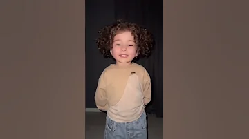 Ruby Chan 愛 スクリーム Shorts Neafeas Curlyhair 