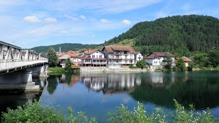 Bosanska Otoka, Bosnia-Herzegovina. Idyllic Town Mosque In The Middle Of The Una River.
