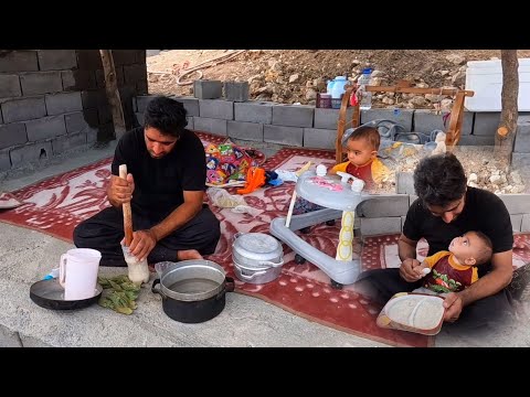 Documentary about the life of a nomadic father and baby, cooking rice porridge for Arad