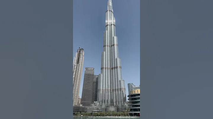 Burj Khalifa Dubai - The World's Tallest Building #DubaiMyWay #AliciaInJeep