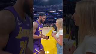 PROPOSAL GOALS! Lakers Court Engagement Goes VIRAL 💍🏀 | Emotional Arena Surprise #NBA #Shorts