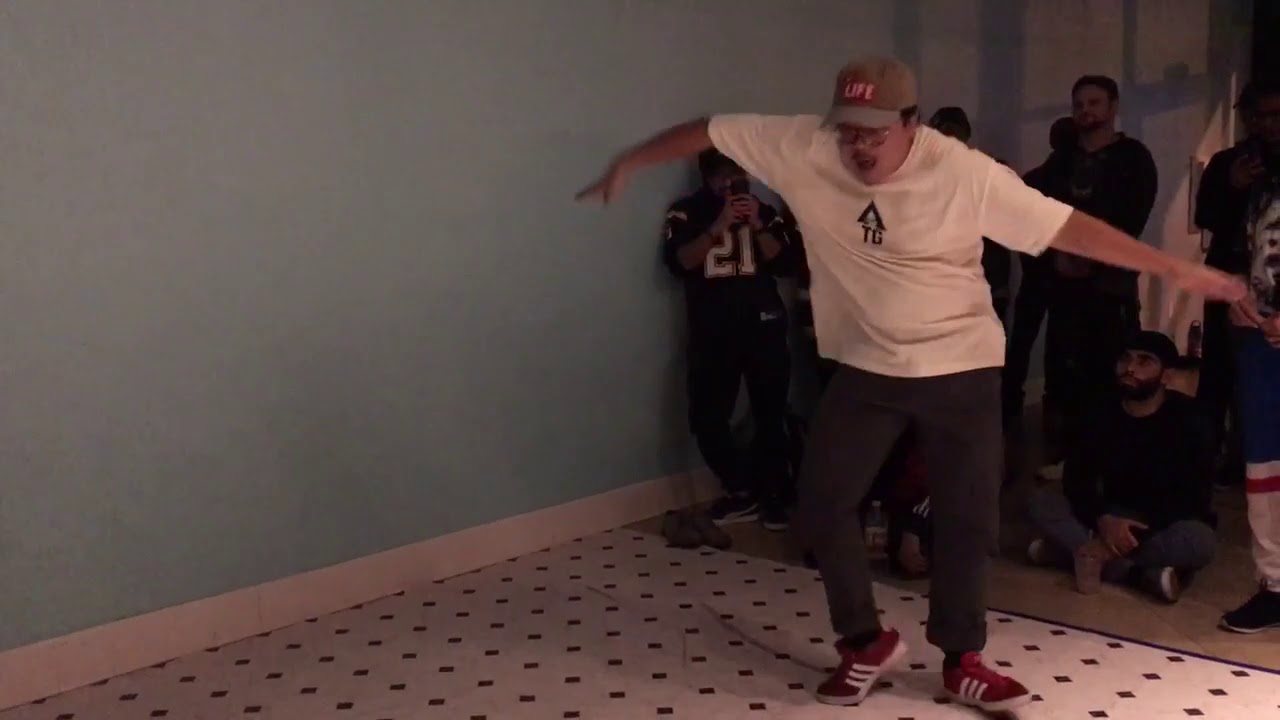 48CAF1D3 A493 4F43 90FF 53CC4566468B