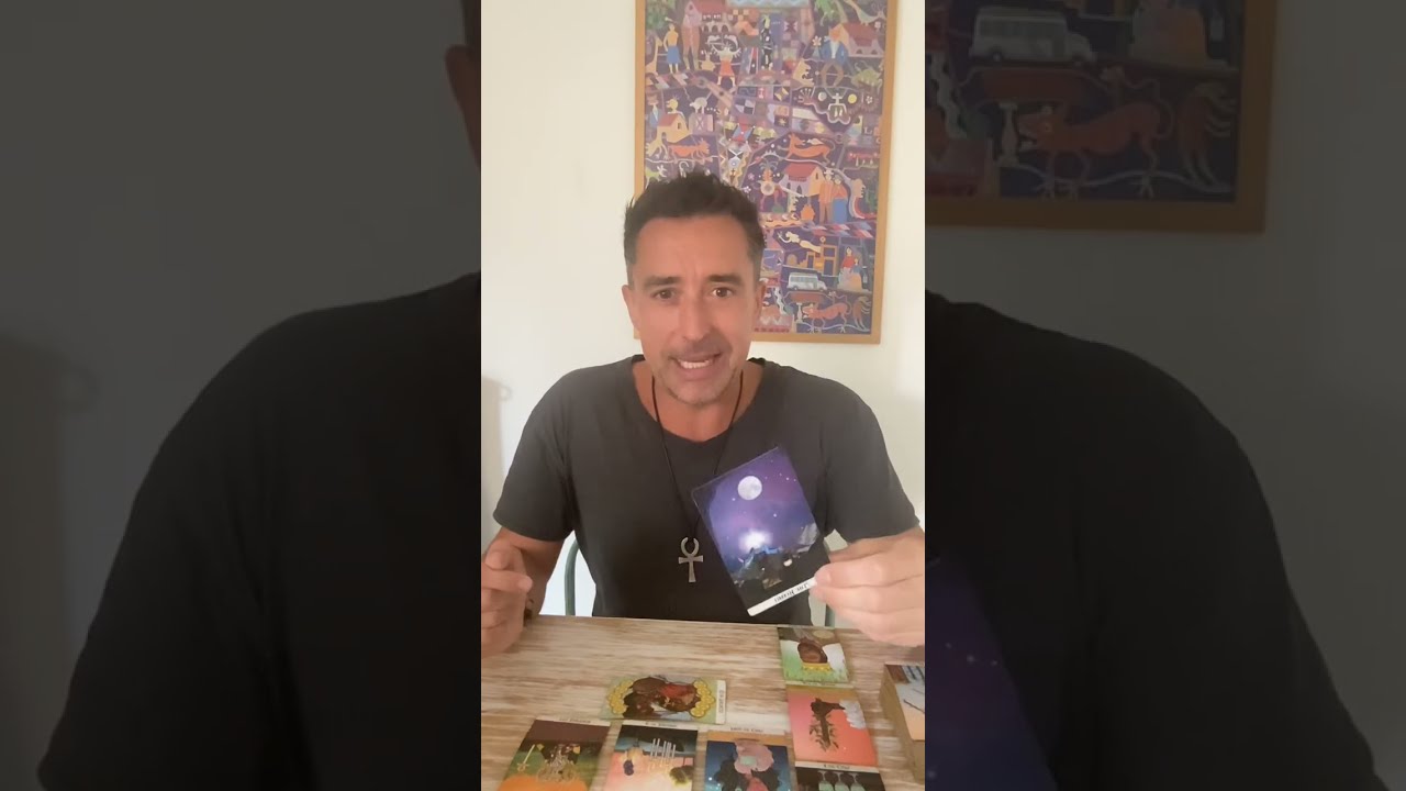 Водолей ♒️ Как сделать так, чтобы всё выглядело легко и непринужденно. Гадание на картах Таро, ян...