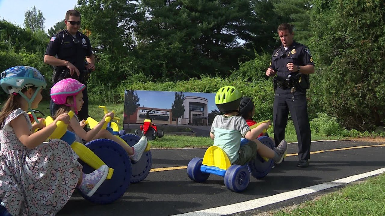 Program teaching young students pedestrian, traffic and bus safety