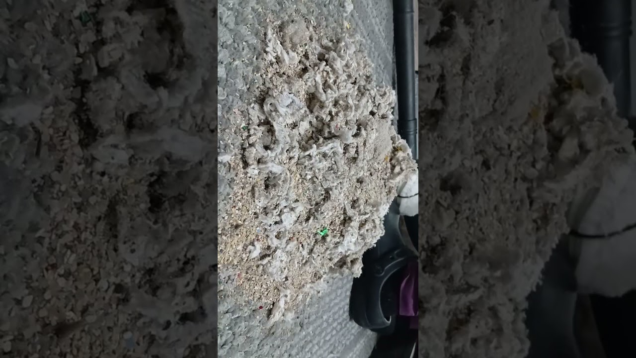 Sift w/ a slice fluff. Say hi to oreo! #anxietyrelief #odlysatisfying  #asmr ##vaccommunity 