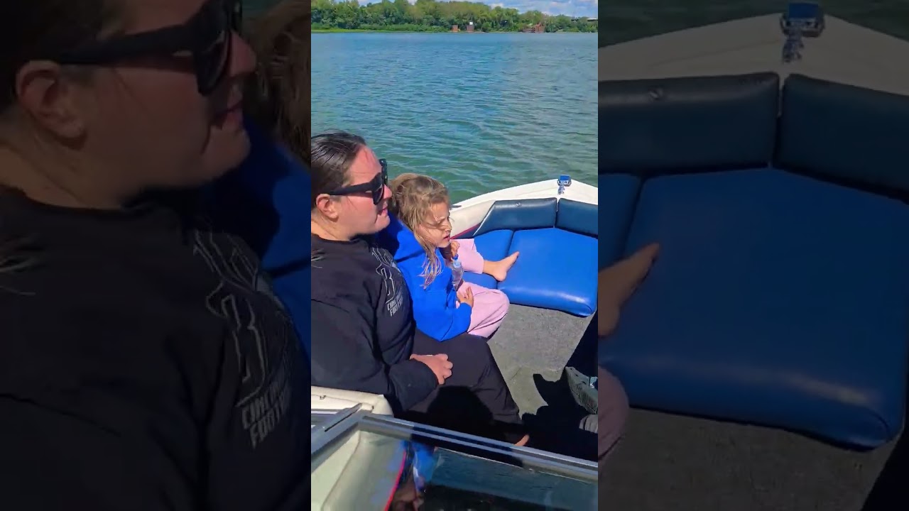 Cruising into Cincinnati on the Ohio River !!