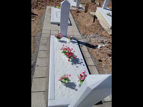 Neka ti dragi Allah podari lijepi Džennet i vječni rahmet.Amin 💔😢